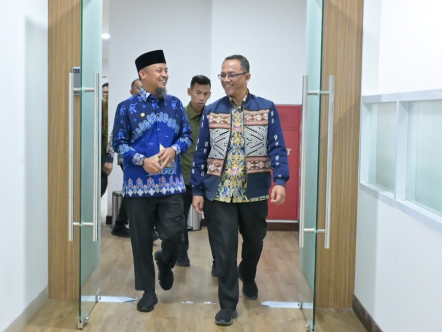 Gubernur Sulsel Ajukan Pembangunan Dua RS Regional ke Kementerian PU